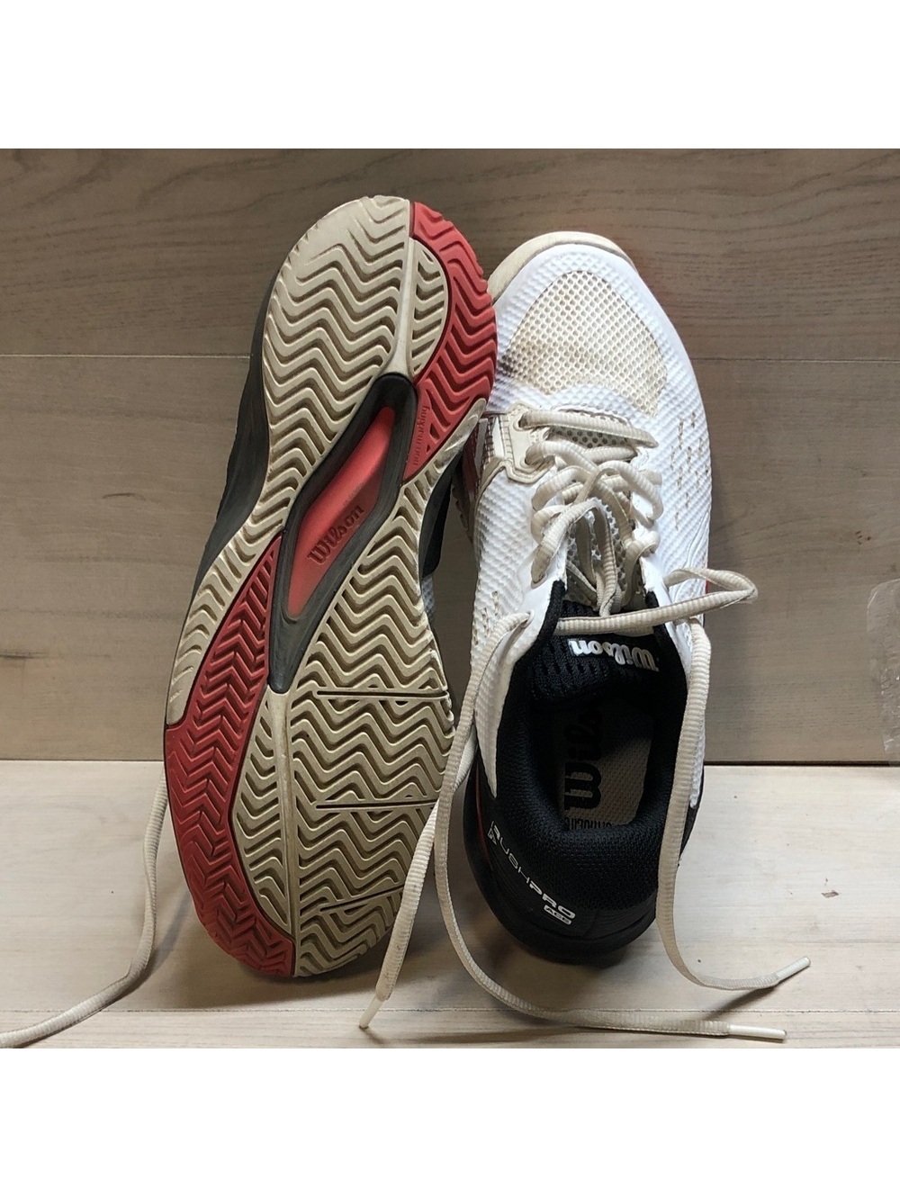 Wilson Men’s White Tennis Sneakers with Black and Red Details #1407